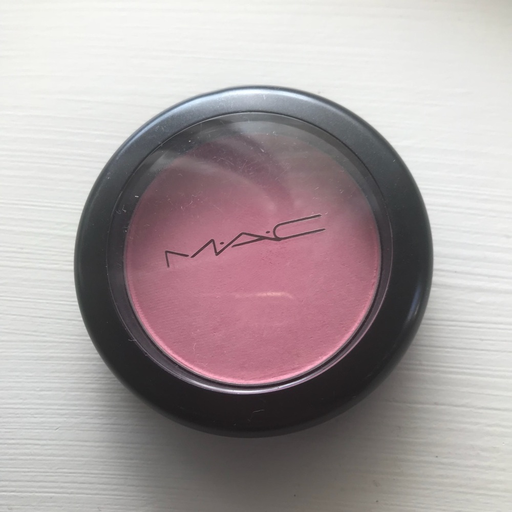 MAC Blush- Lovecloud